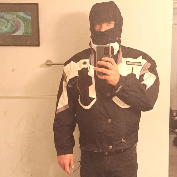 Spyder mens large ski snowboard jacket with removable sleeves